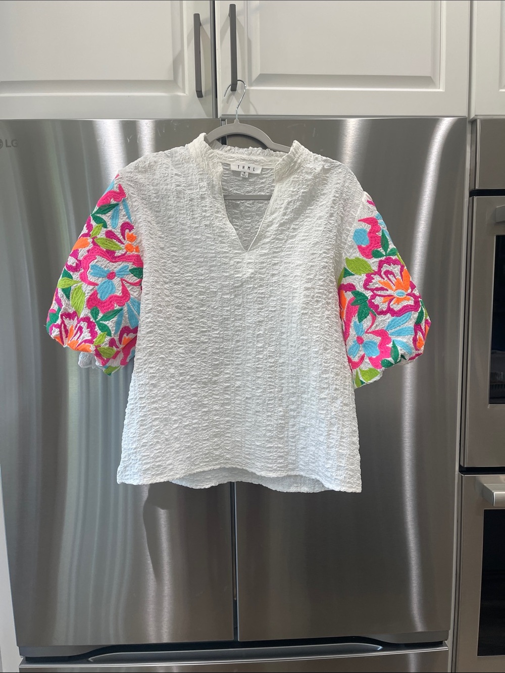 THML White Textured V-Neck Top with Multicolor Floral Puff Sleeves